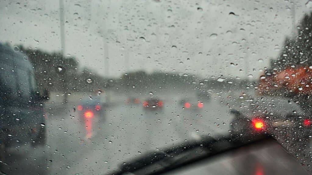 Conducción con lluvia